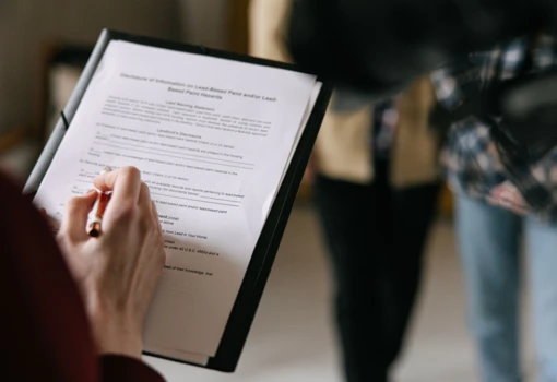 Art. 777 Kodeksu postępowania cywilnego – jak skutecznie zabezpieczyć pożyczkę i uniknąć problemów z dłużnikiem?